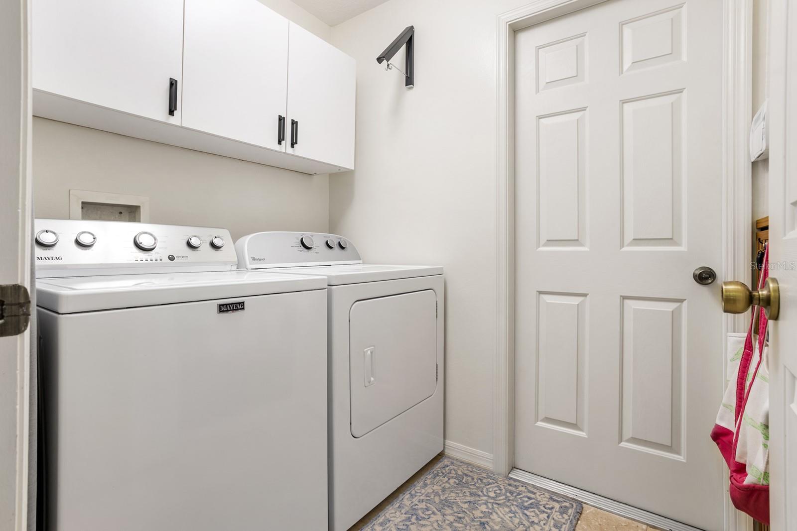 Image 31 of 49 For 138 Stratford Court