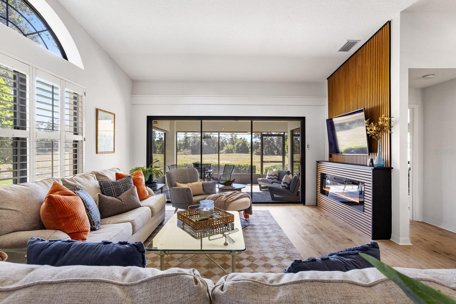 Image 8 of 49 For 138 Stratford Court