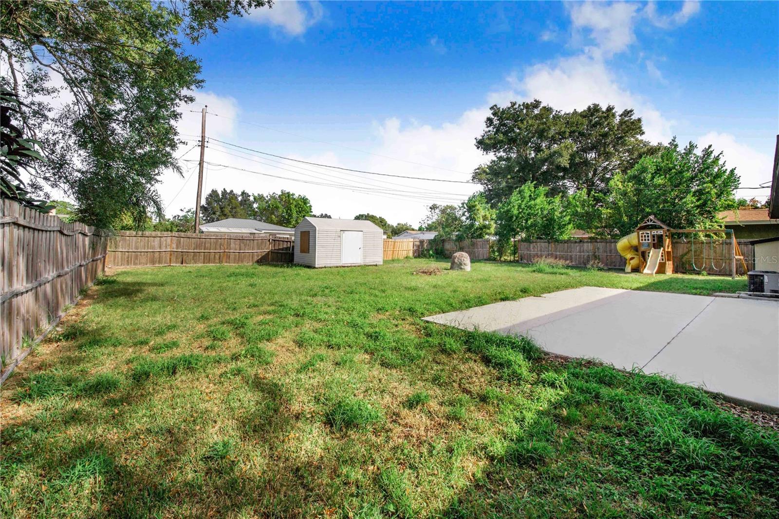 Image 18 of 25 For 207 Rose Street