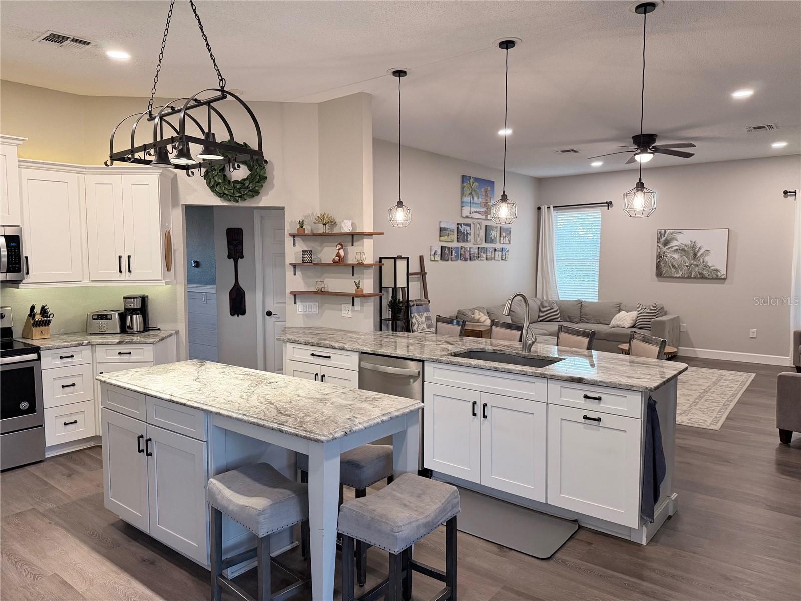 Image 6 of 21 For 3202 Summerland Hills Court