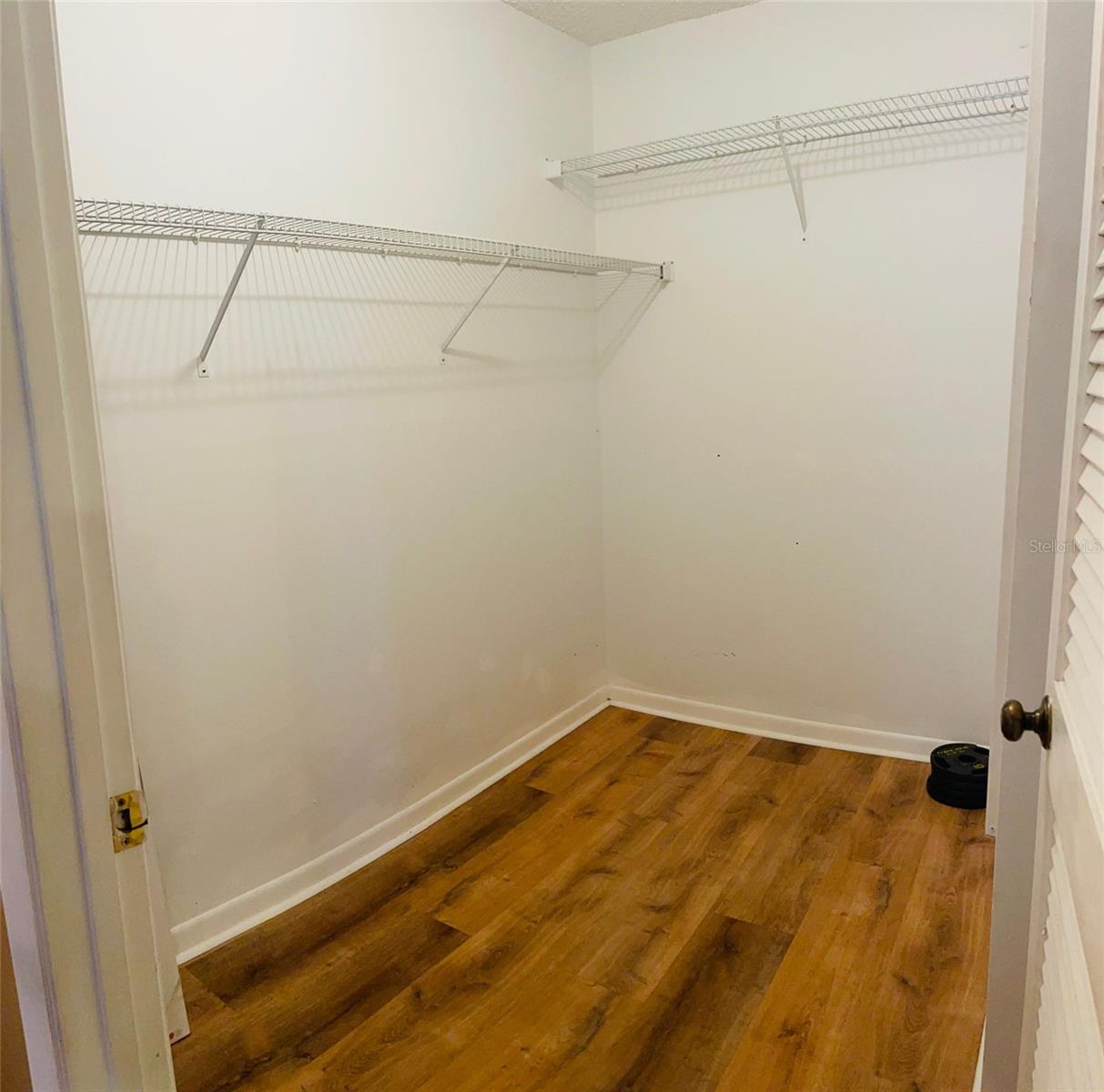 Image 7 of 7 For 1732 Sanderling Lane 1