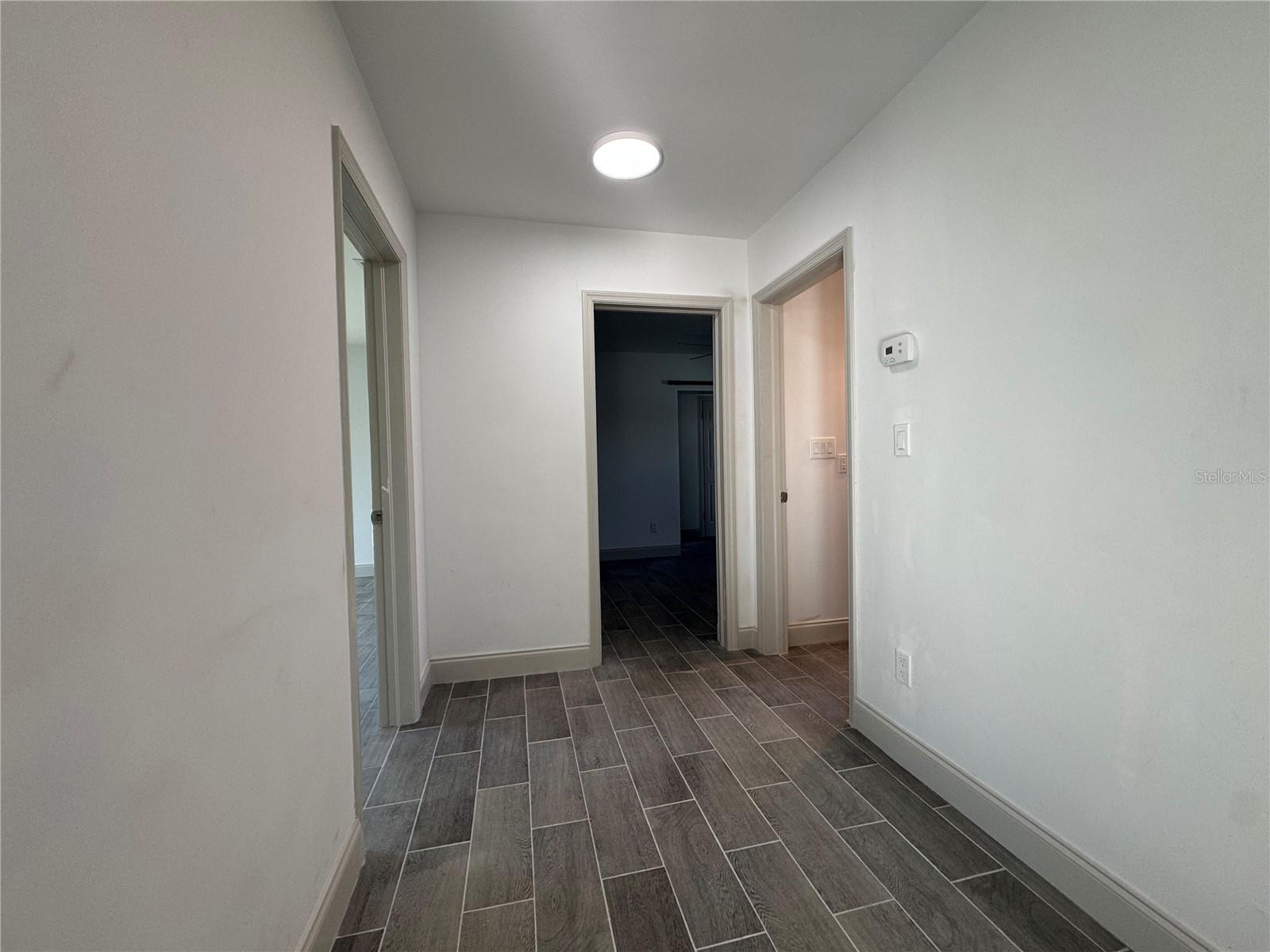 Image 14 of 32 For 2221 20th Street Nw