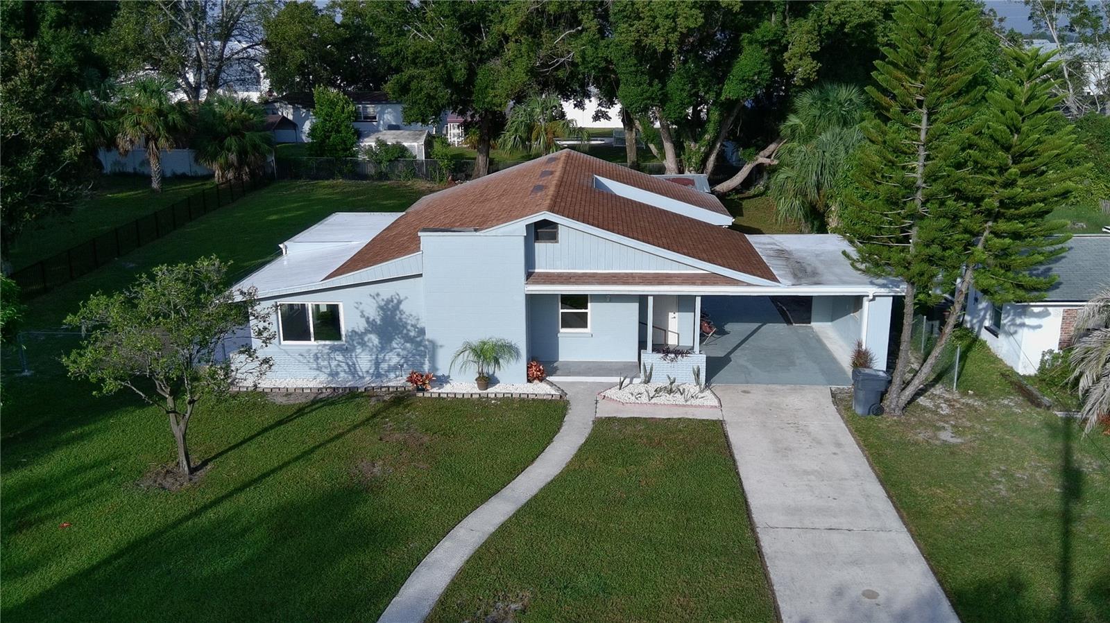 Image 2 of 32 For 2221 20th Street Nw