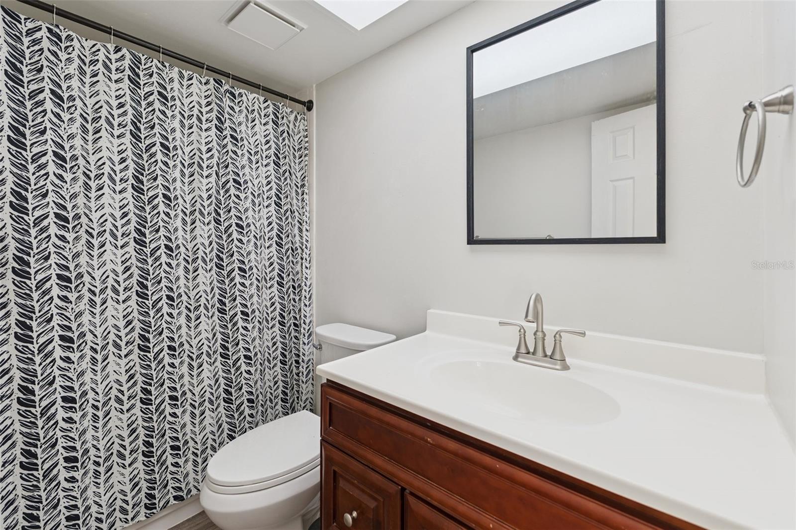 Image 12 of 30 For 224 La Casa 224