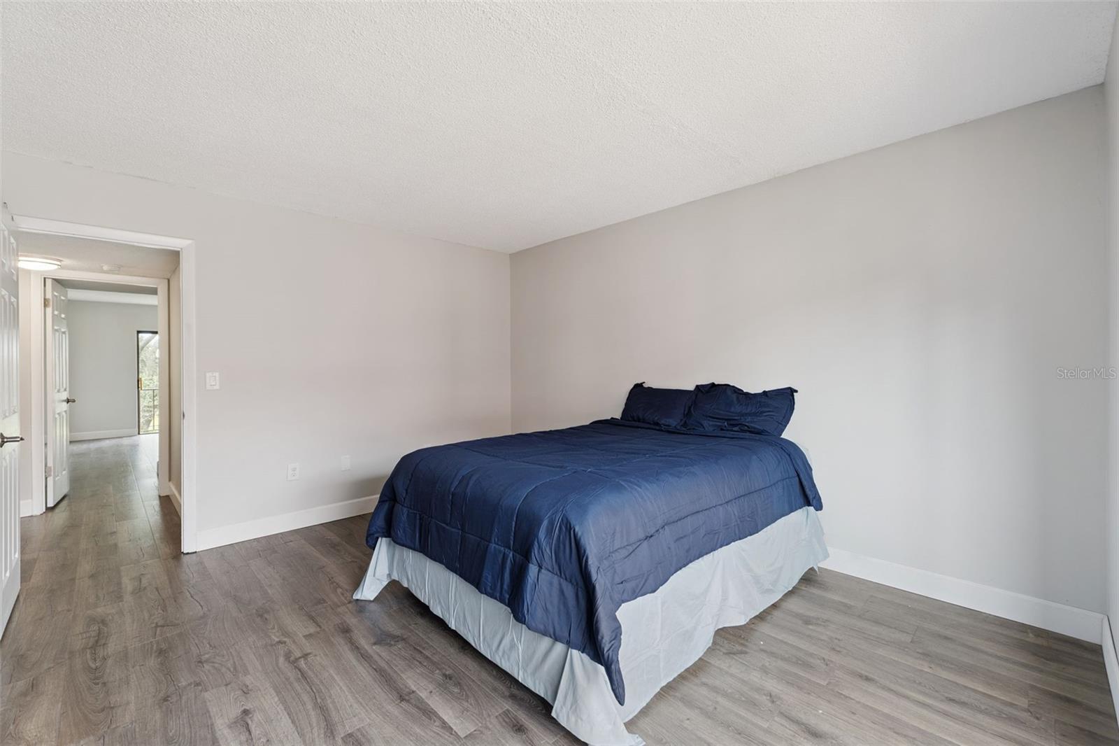 Image 20 of 30 For 224 La Casa 224