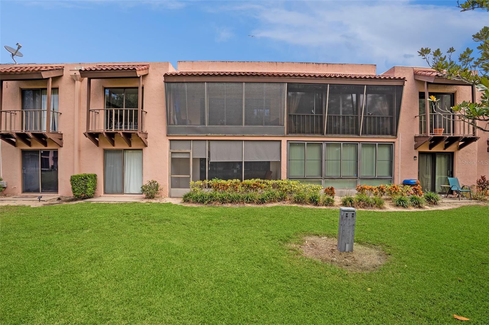 Image 27 of 30 For 224 La Casa 224