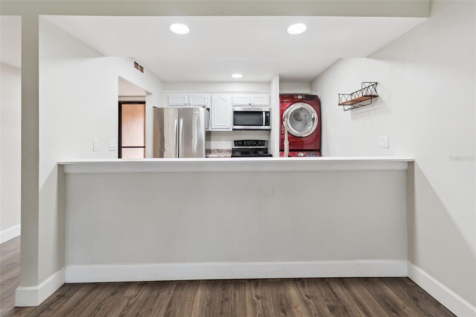 Image 9 of 30 For 224 La Casa 224