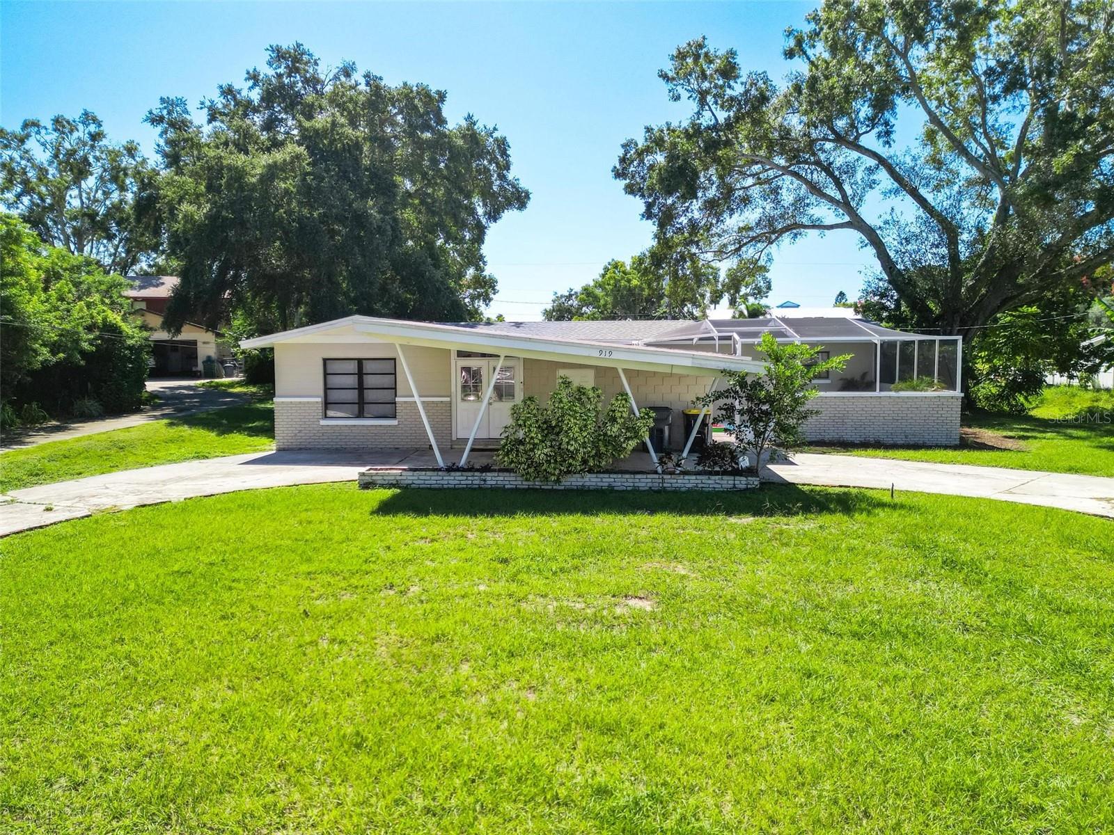 Details for 919 Avenue S Se, WINTER HAVEN, FL 33880