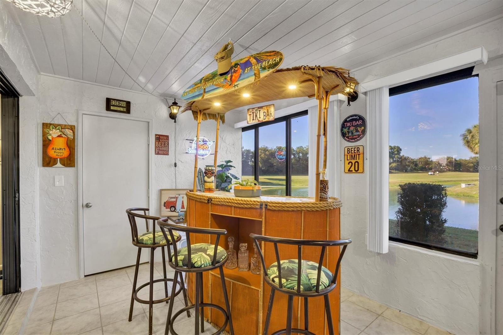 Image 14 of 80 For 10104 Village Drive 4