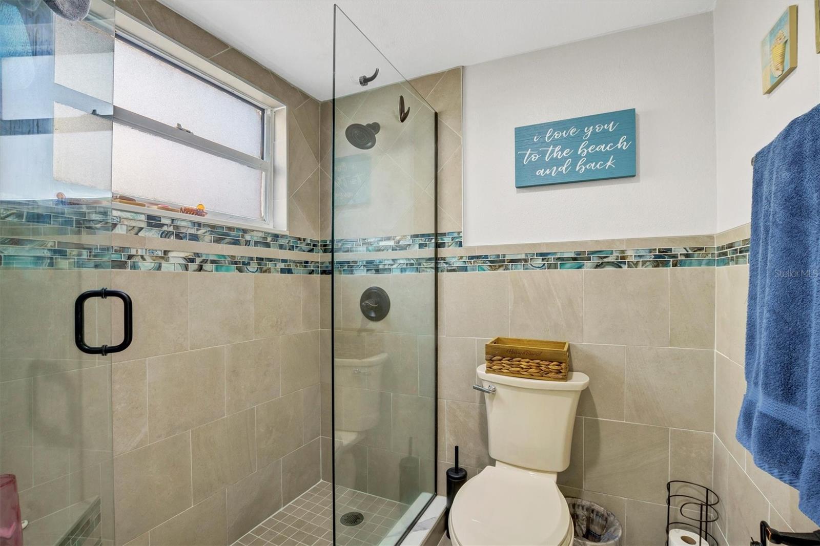 Image 23 of 80 For 10104 Village Drive 4