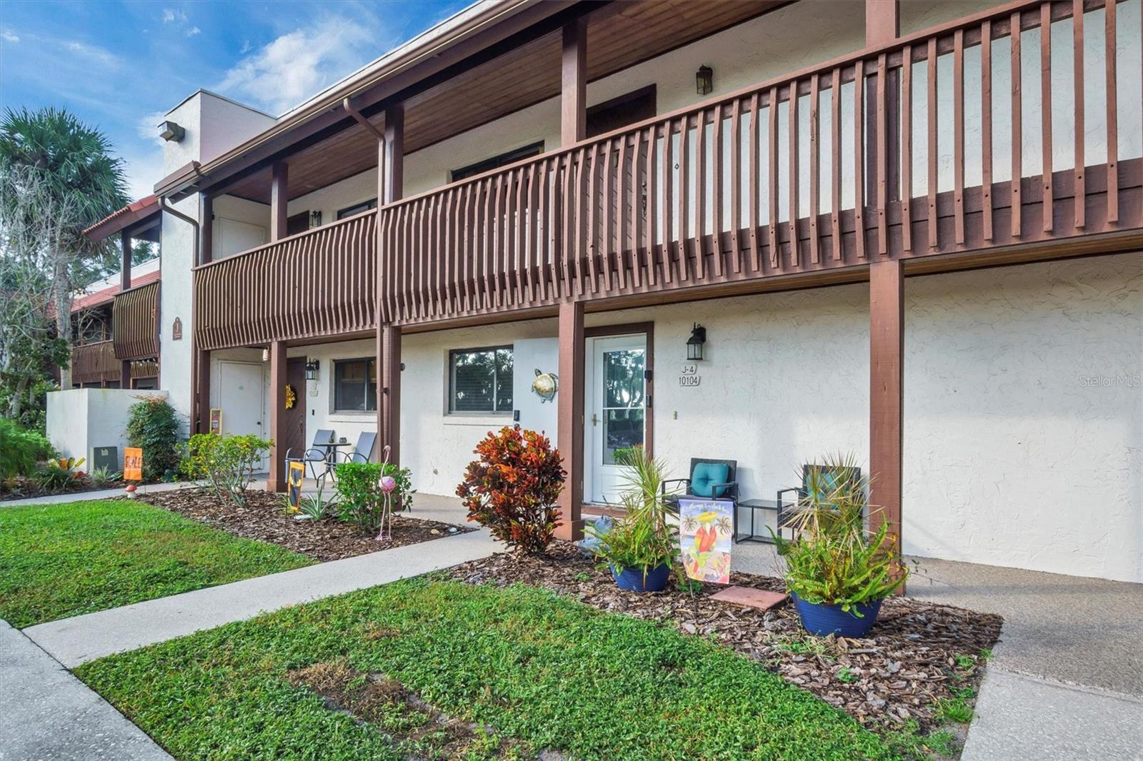 Image 3 of 80 For 10104 Village Drive 4