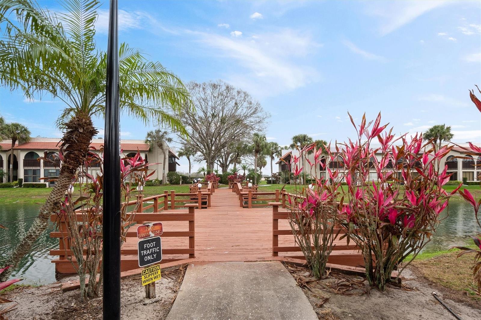 Image 36 of 80 For 10104 Village Drive 4