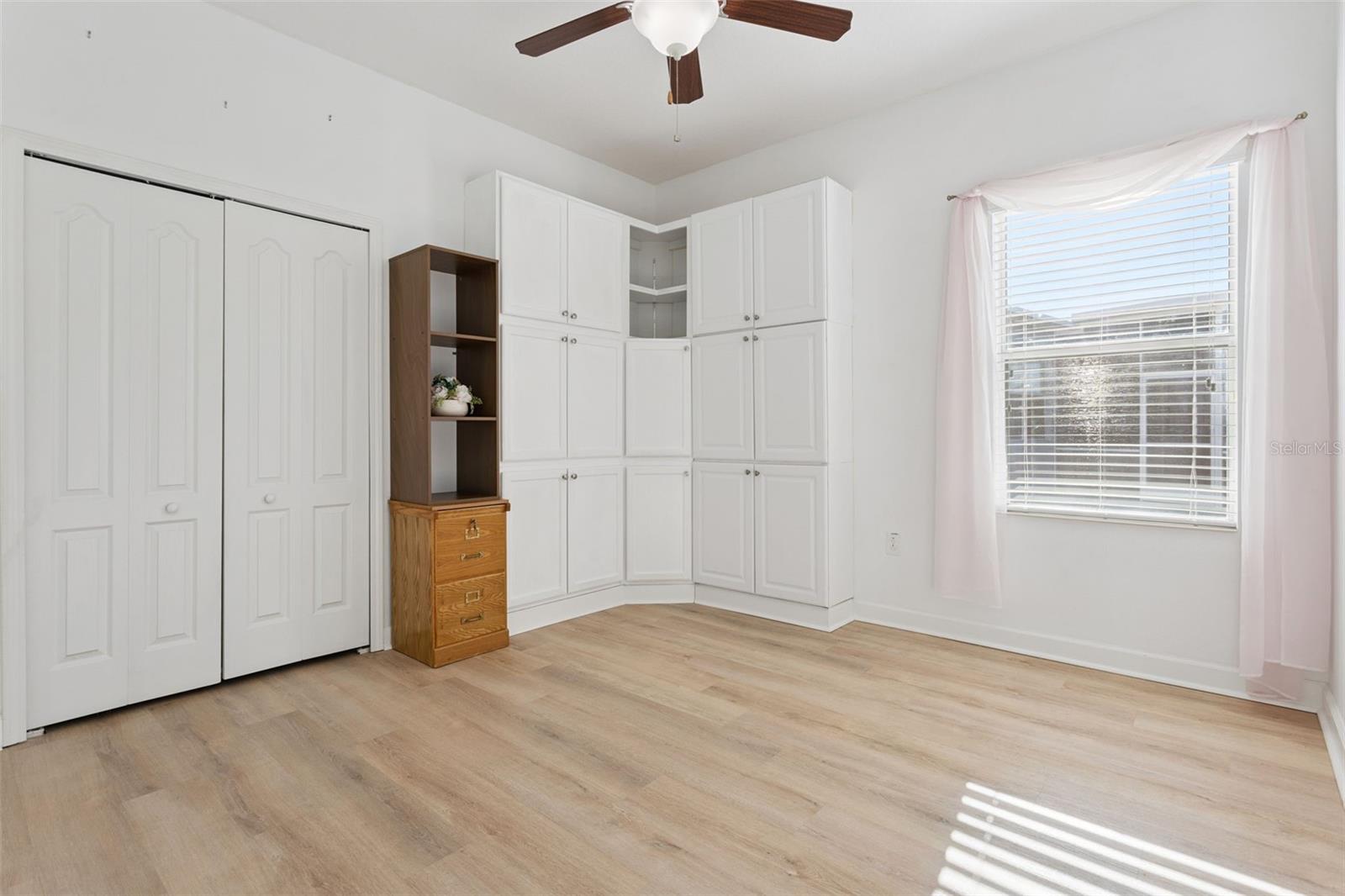 Image 22 of 53 For 3686 Plymouth Drive