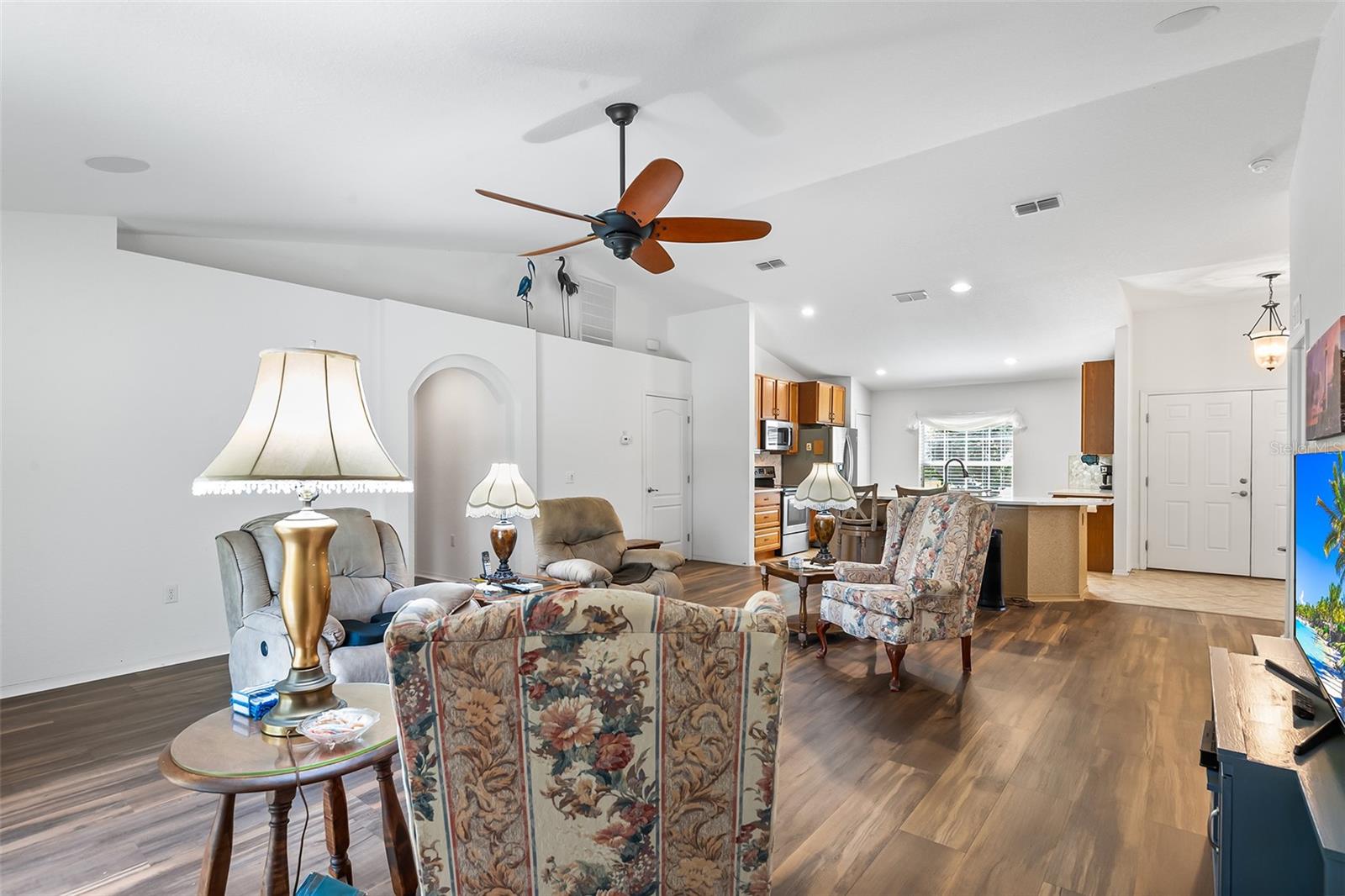 Image 15 of 30 For 1716 Pebble Beach Street