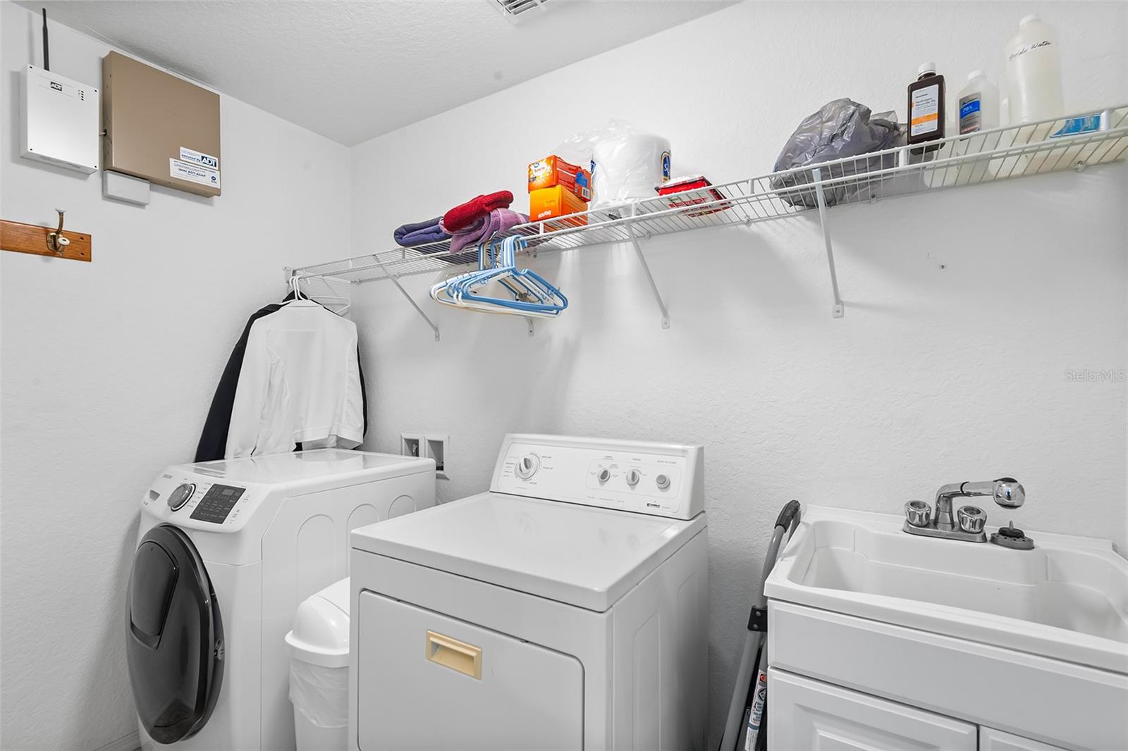 Image 26 of 30 For 1716 Pebble Beach Street