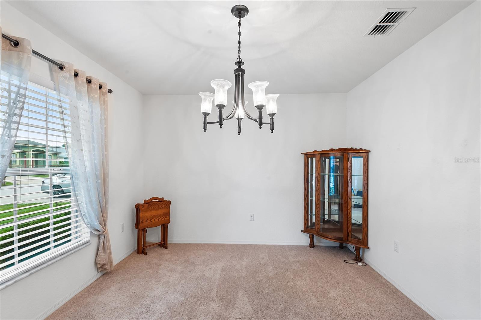 Image 5 of 30 For 1716 Pebble Beach Street