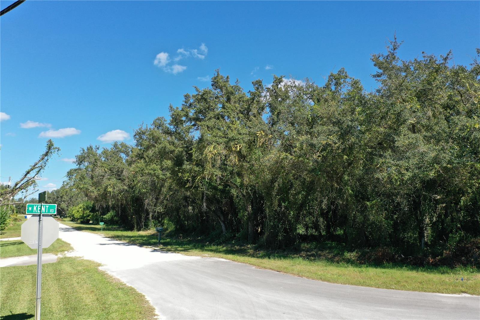 Image 4 of 11 For 1752 Croton Road