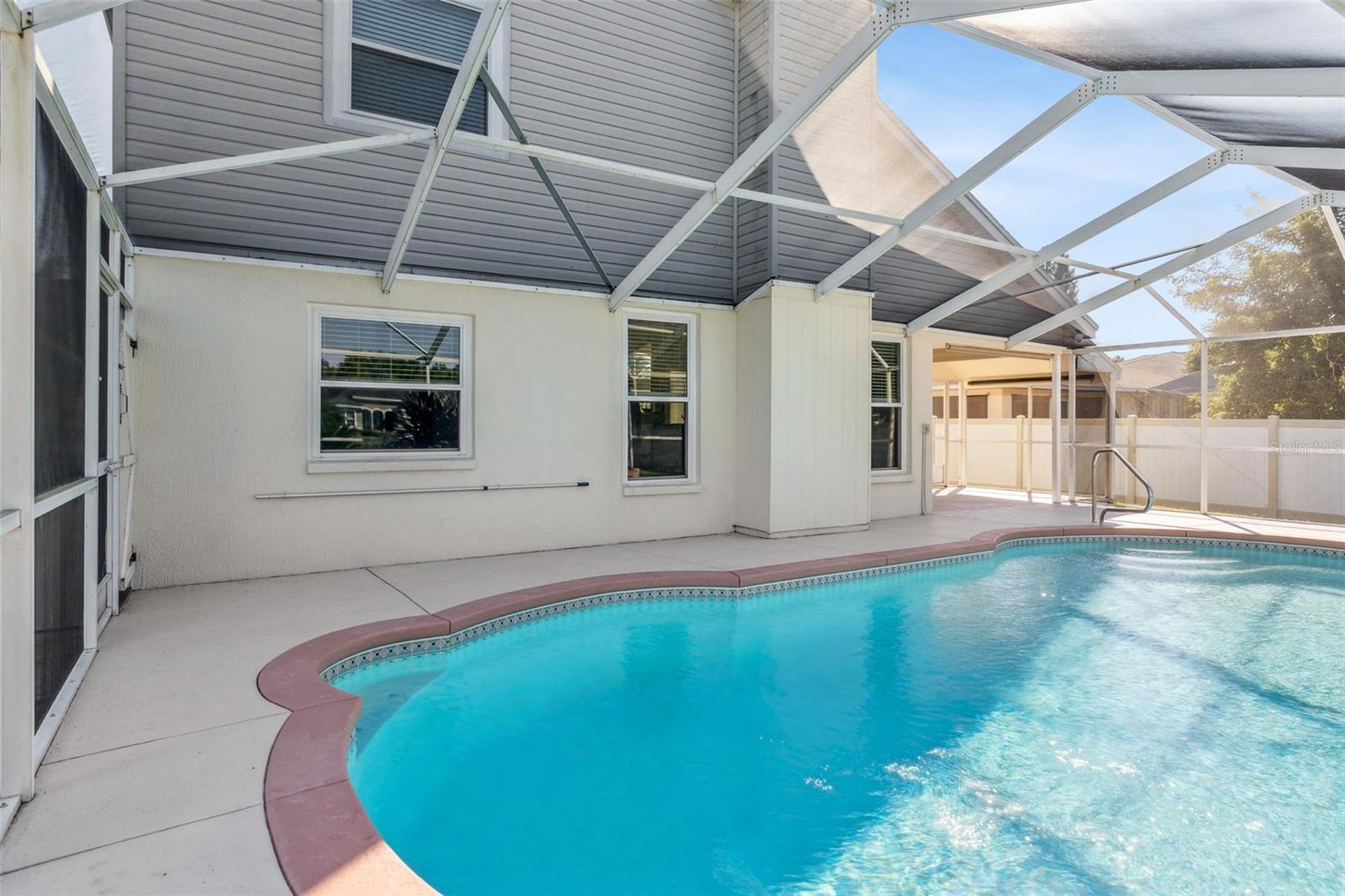 Image 11 of 36 For 502 Little Lake Court