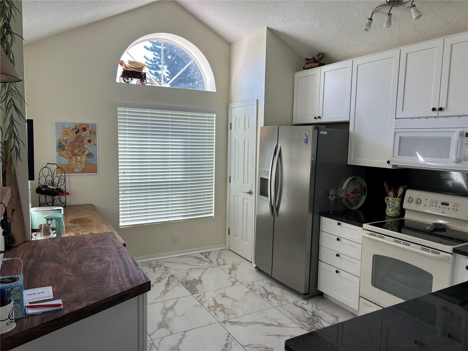 Image 3 of 36 For 502 Little Lake Court