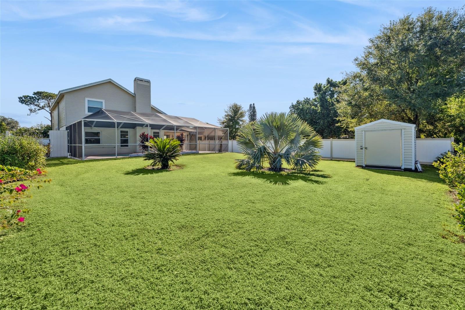 Image 9 of 36 For 502 Little Lake Court