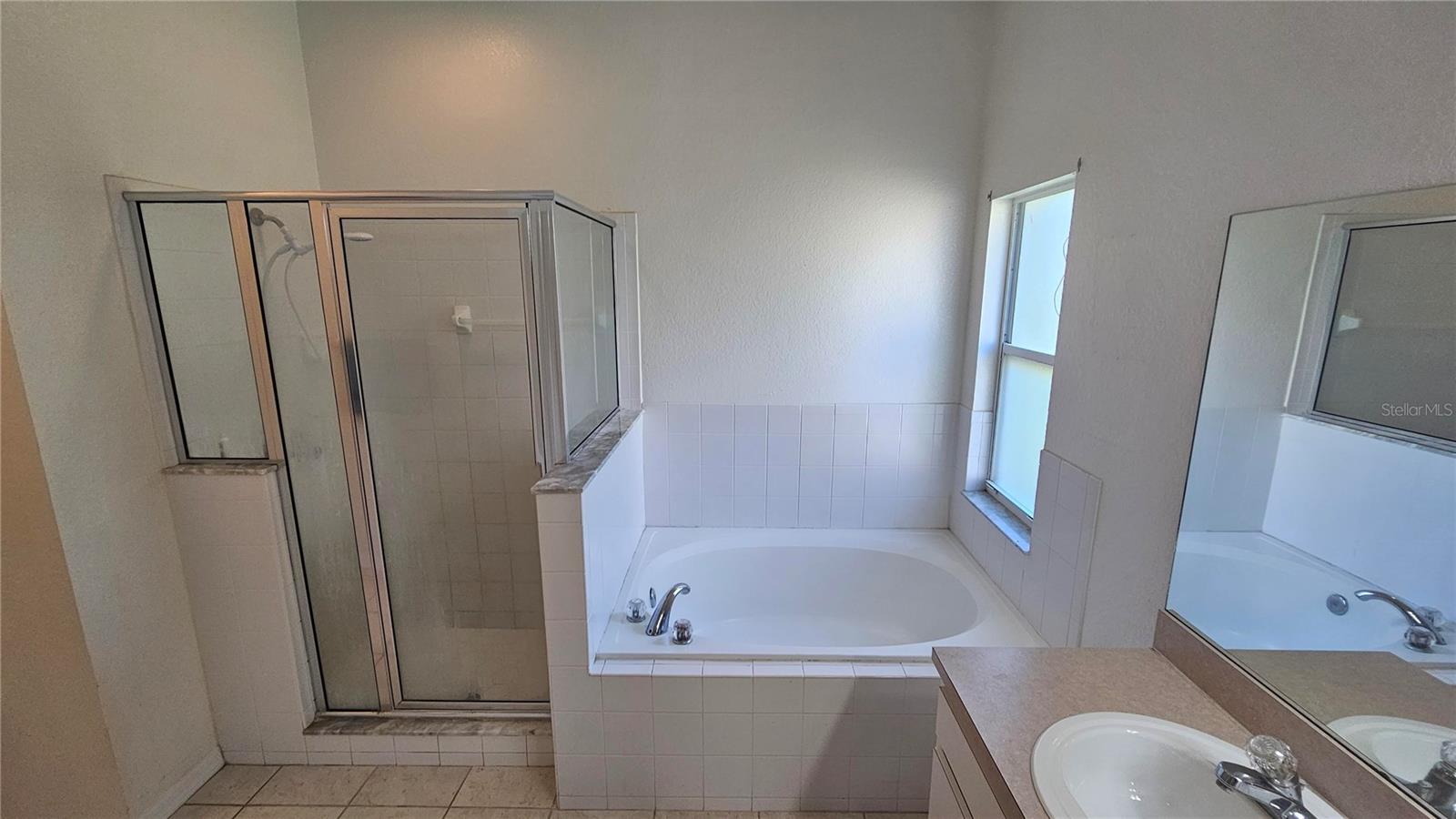 Image 16 of 25 For 307 Ruby Lake Loop