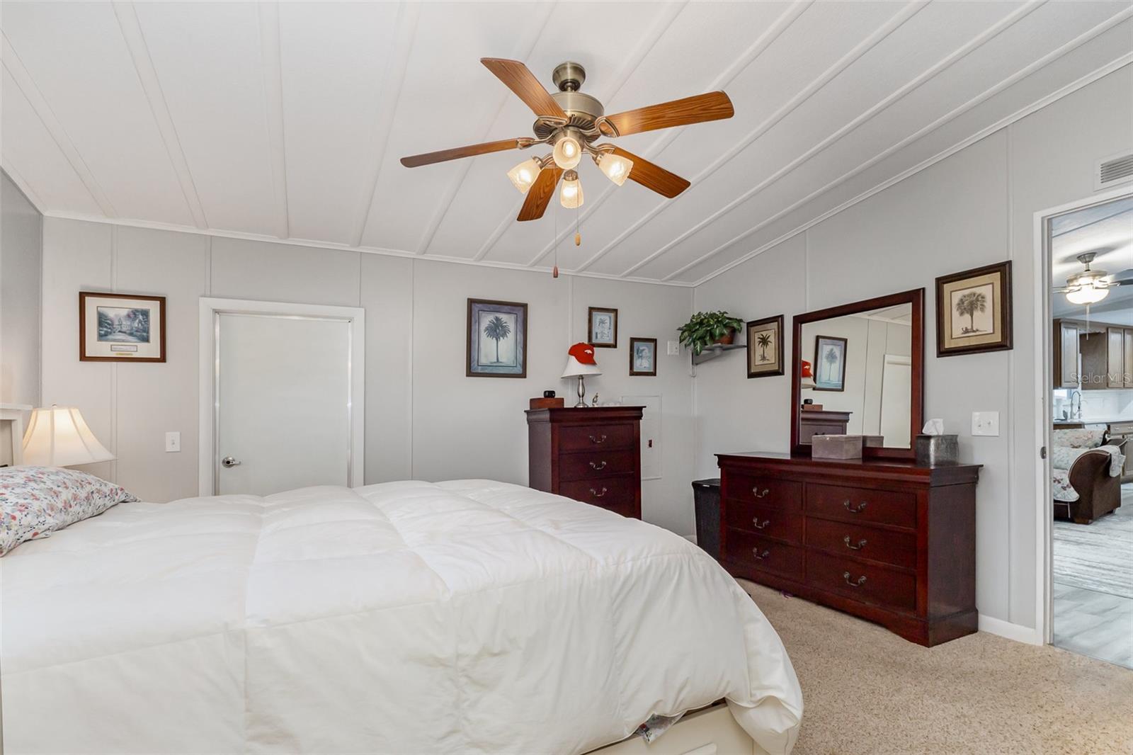 Image 12 of 43 For 4448 Limewood Street