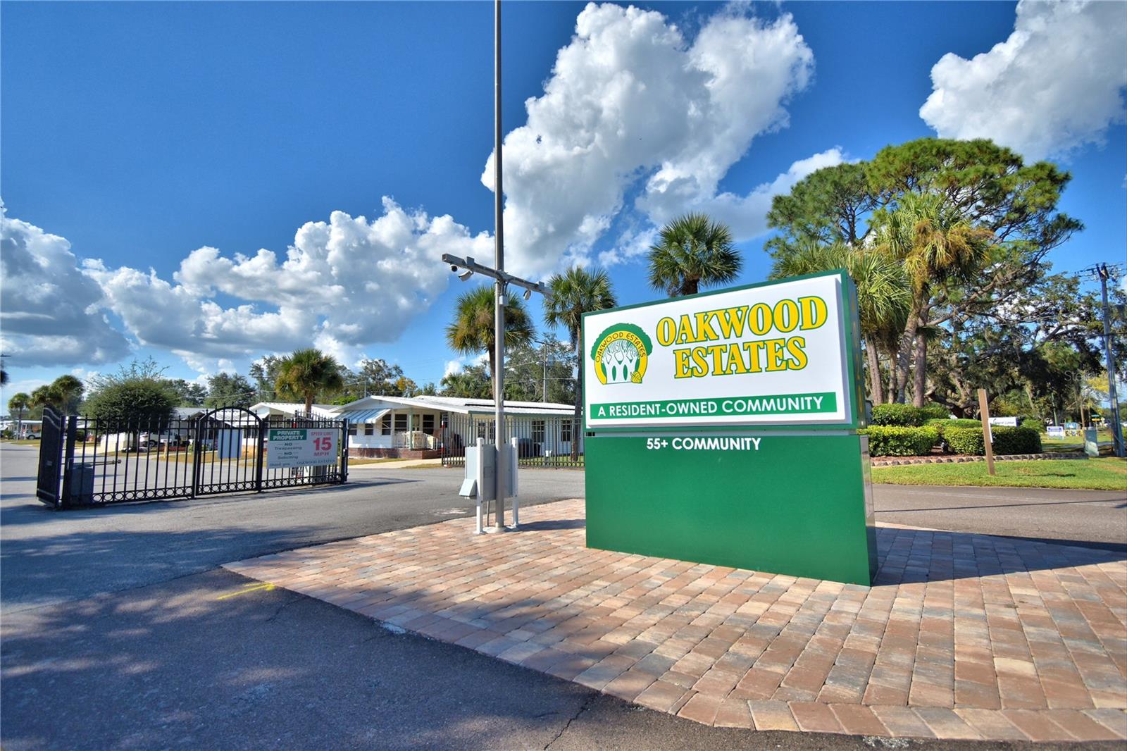 Image 25 of 43 For 4448 Limewood Street