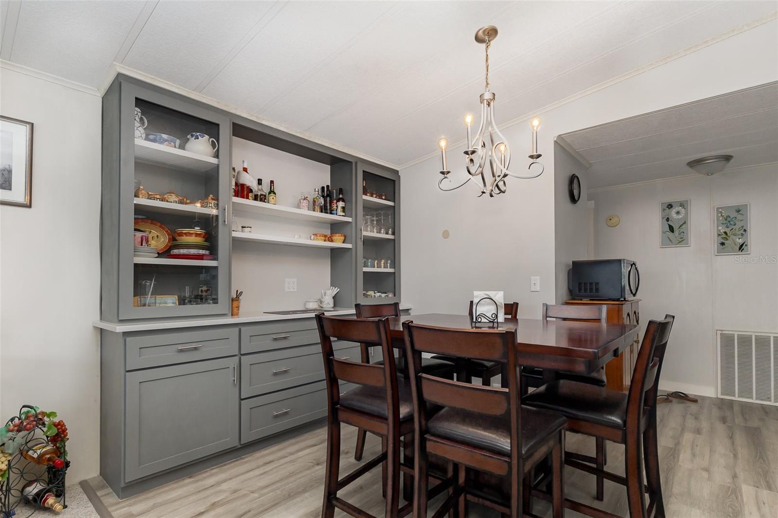 Image 6 of 43 For 4448 Limewood Street