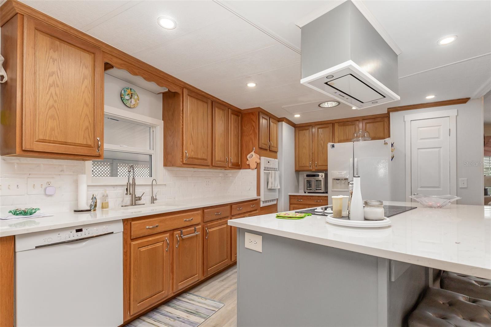 Image 7 of 43 For 4448 Limewood Street