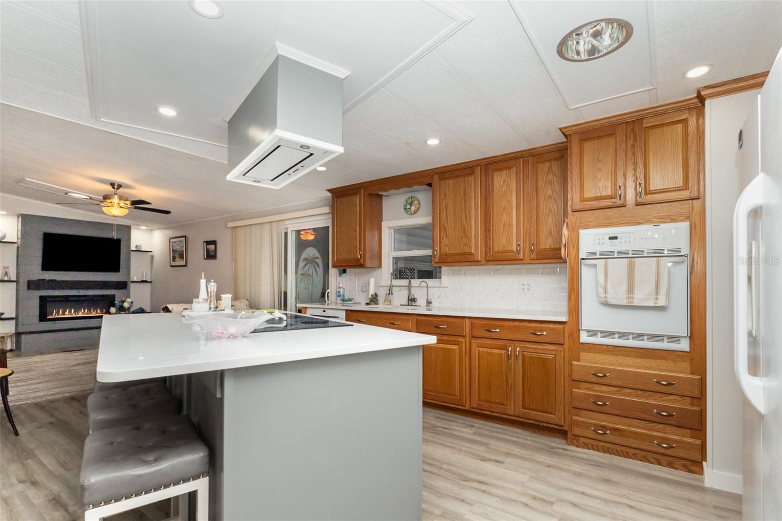 Image 8 of 43 For 4448 Limewood Street