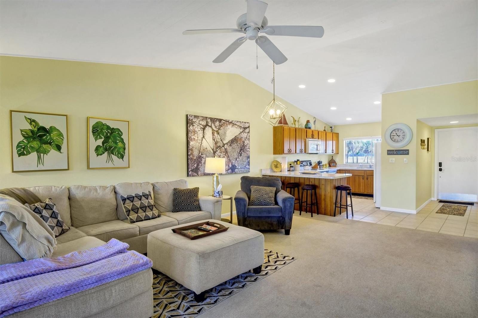 Image 11 of 65 For 10203 Village Drive 23