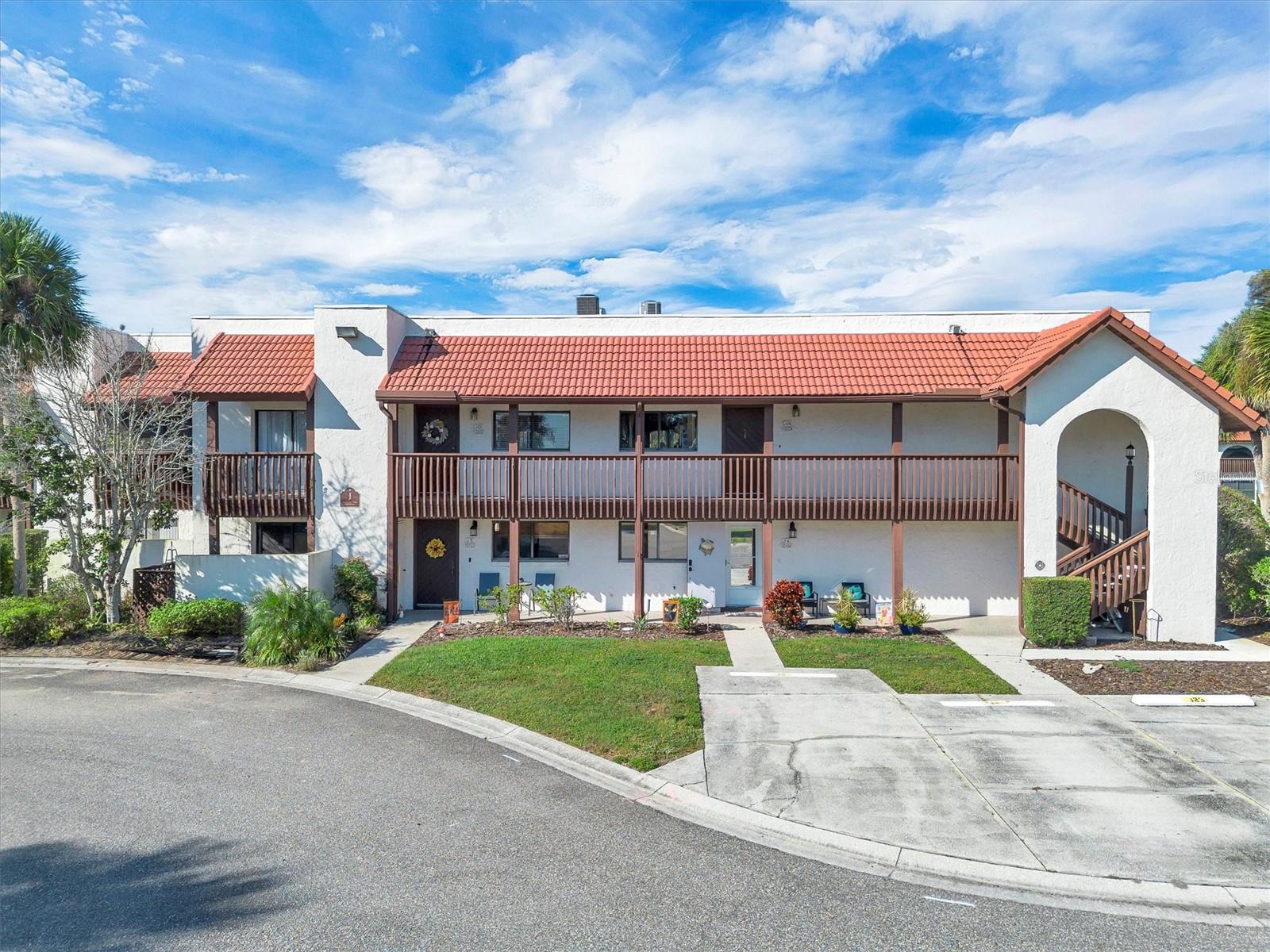 Image 32 of 65 For 10203 Village Drive 23