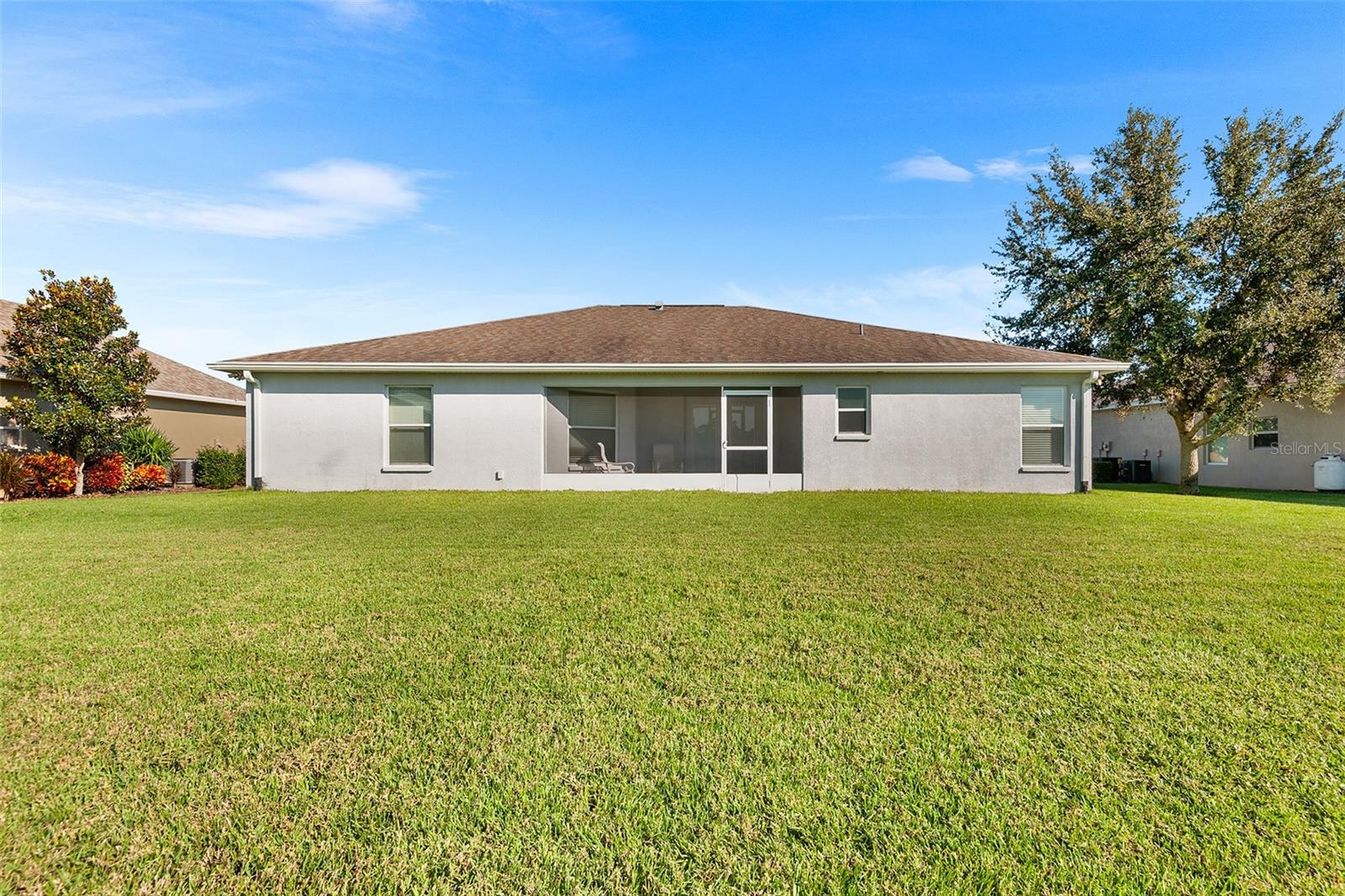Image 10 of 47 For 140 Lake Arietta Court