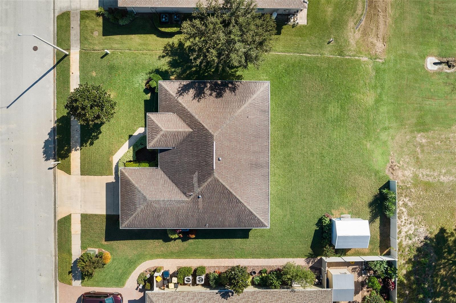 Image 2 of 47 For 140 Lake Arietta Court