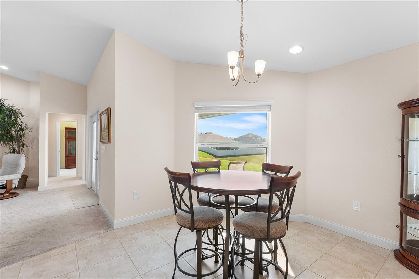 Image 24 of 47 For 140 Lake Arietta Court