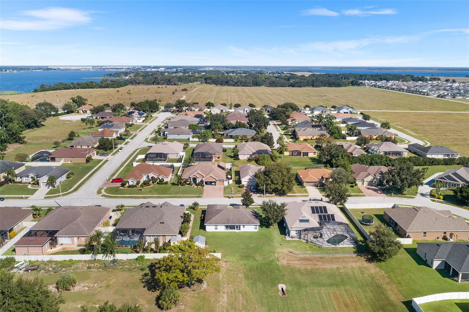 Image 42 of 47 For 140 Lake Arietta Court