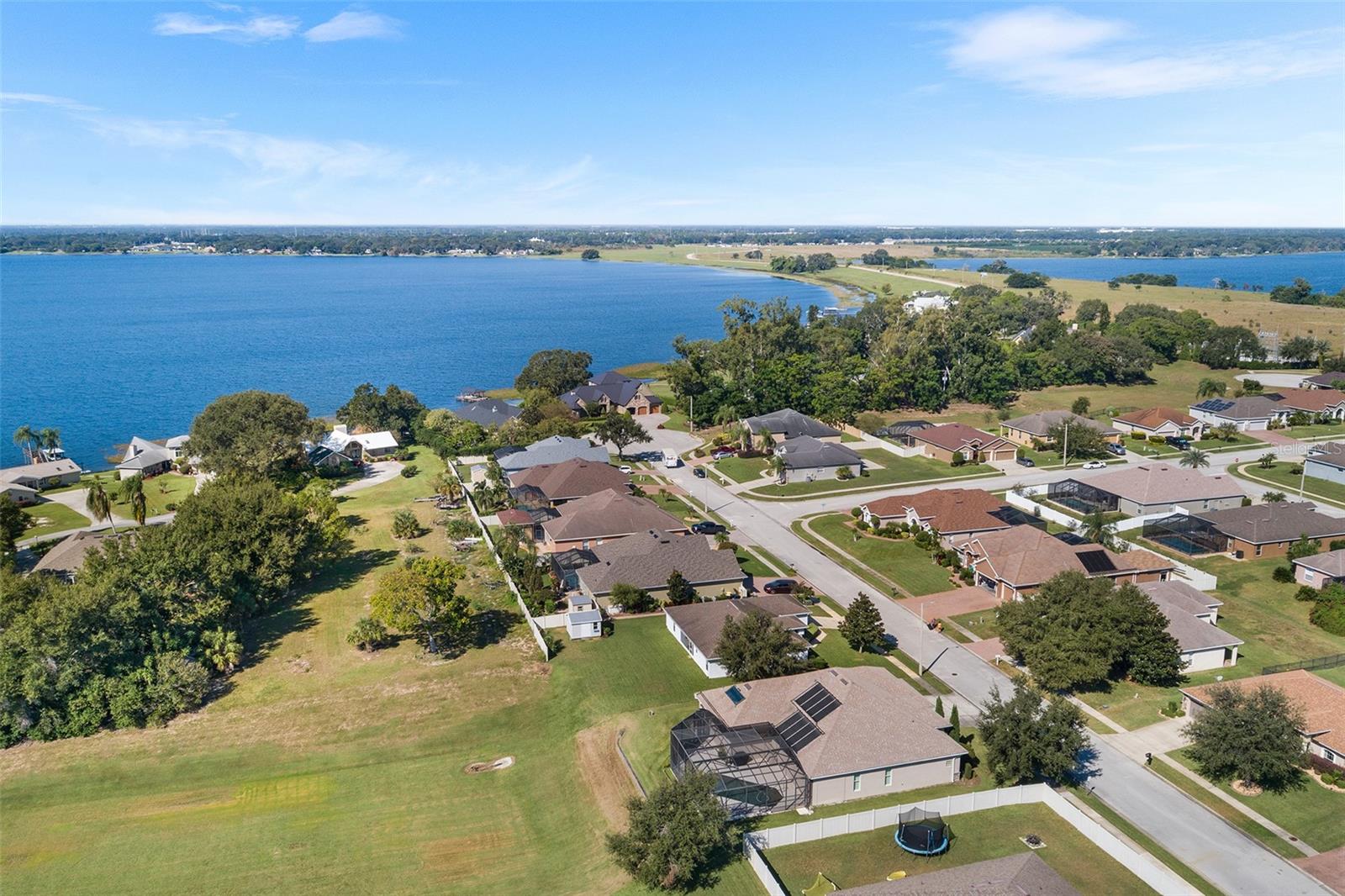 Image 43 of 47 For 140 Lake Arietta Court