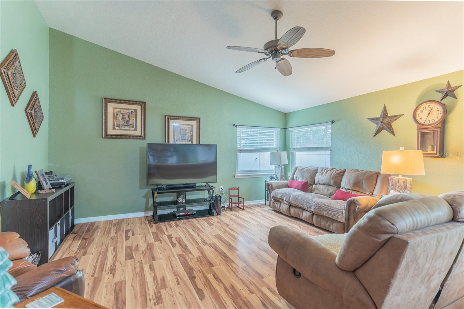 Image 4 of 24 For 584 Cody Caleb Drive