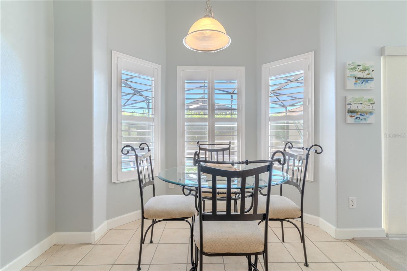 Image 10 of 32 For 141 Old Bridge Circle