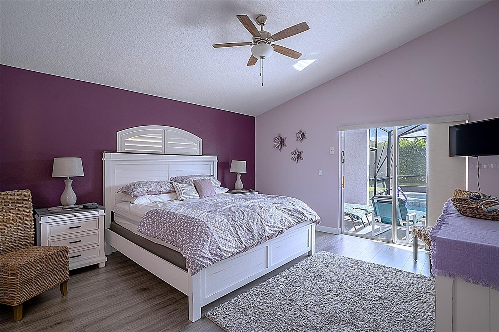 Image 11 of 32 For 141 Old Bridge Circle