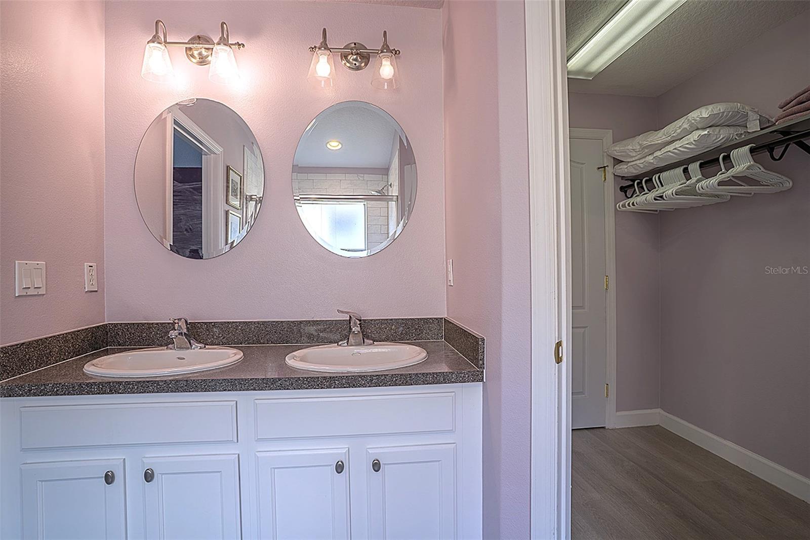 Image 13 of 32 For 141 Old Bridge Circle