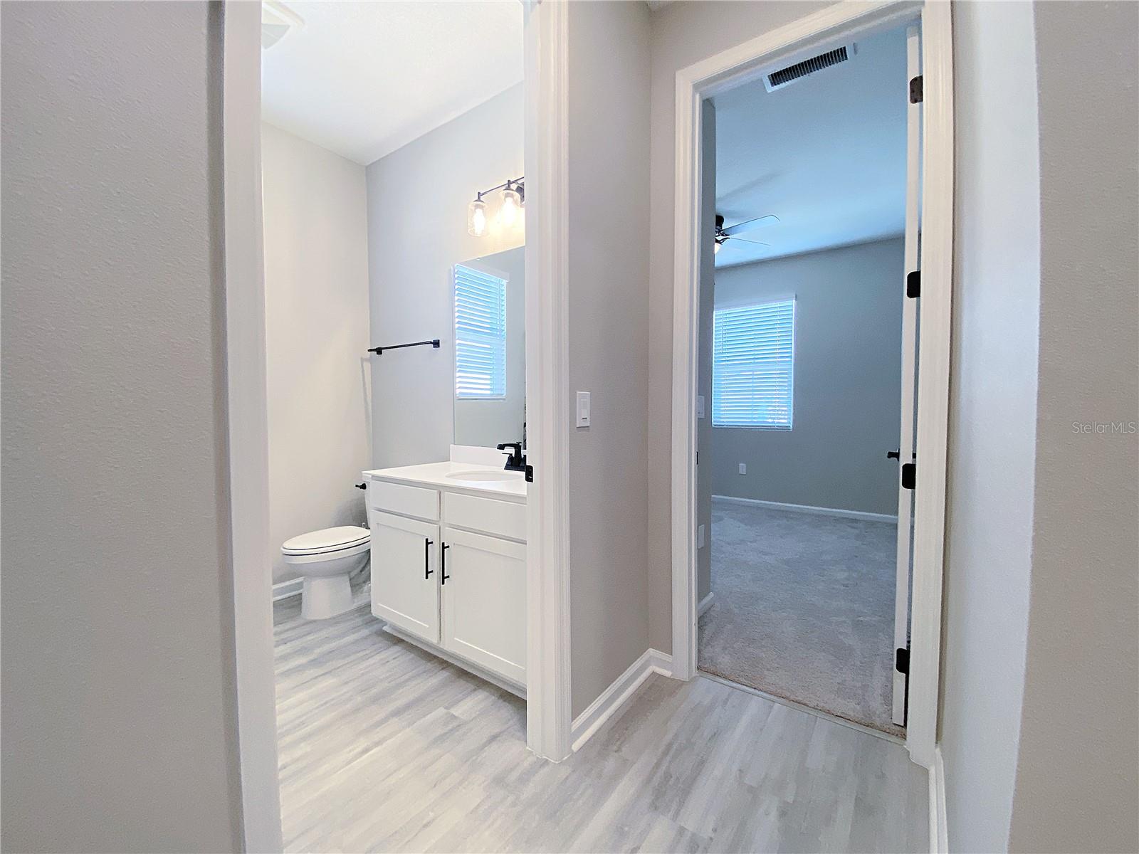 Image 12 of 19 For 706 Benz Street