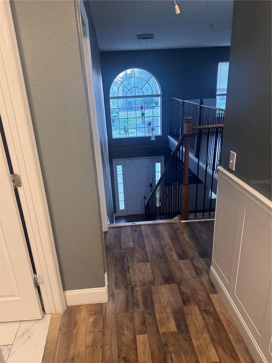 Image 11 of 17 For 1001 Ronlin Street