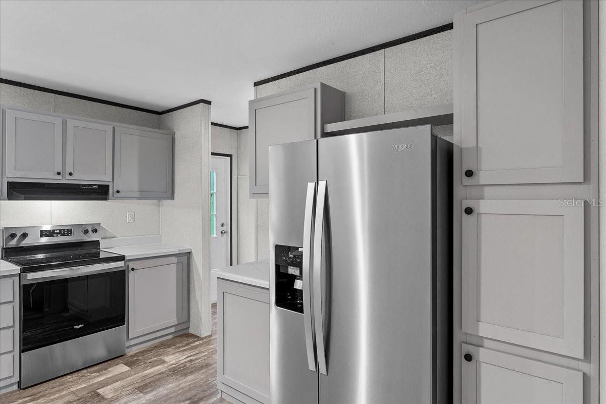 Image 15 of 38 For 17502 Eve Drive