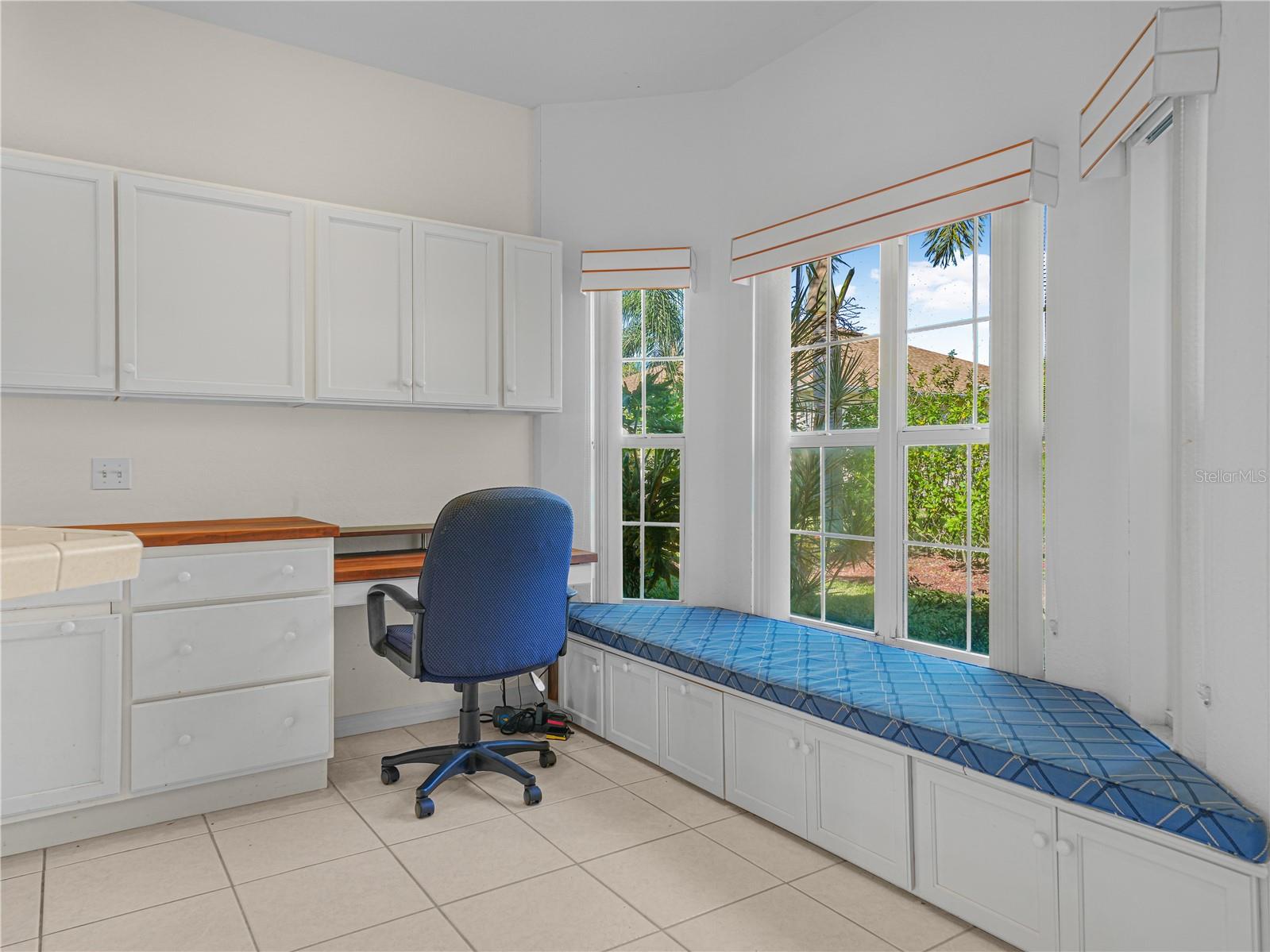 Image 10 of 64 For 4028 Birkdale Drive