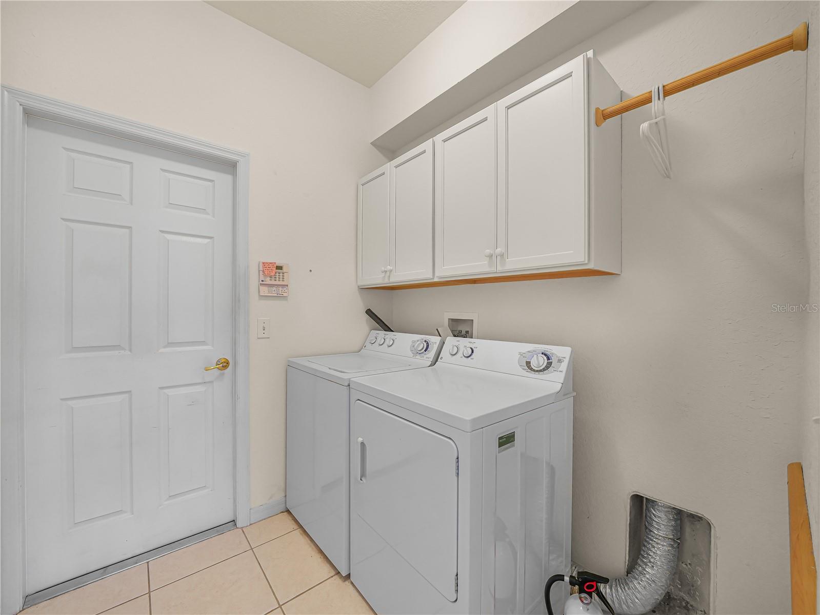 Image 25 of 64 For 4028 Birkdale Drive