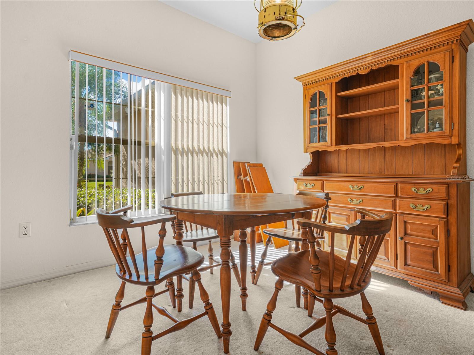 Image 4 of 64 For 4028 Birkdale Drive