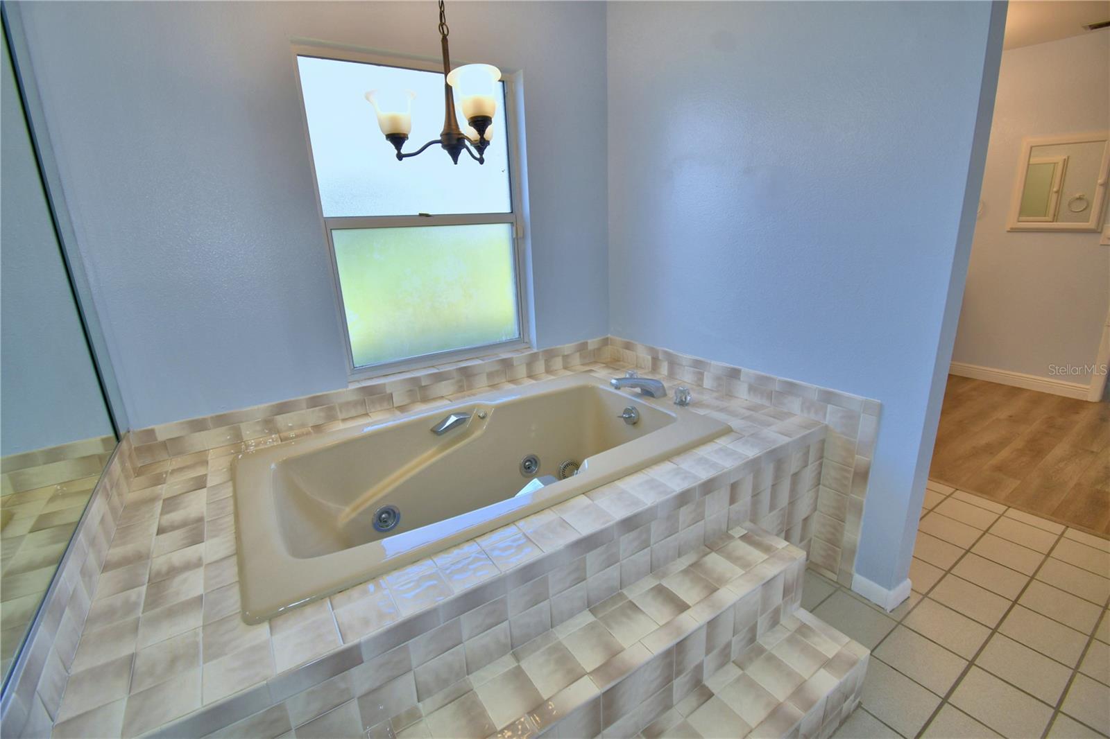 Image 36 of 89 For 820 Mann Road