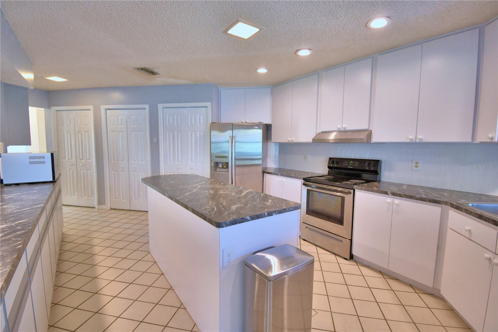 Image 59 of 89 For 820 Mann Road