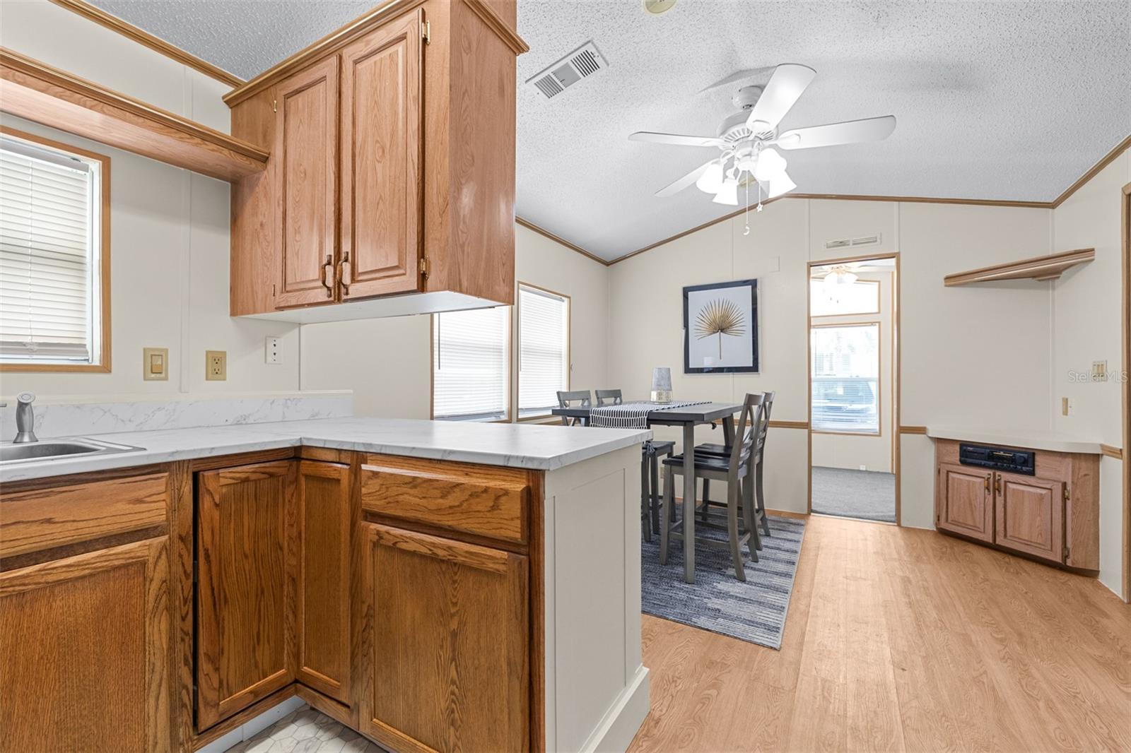 Image 21 of 71 For 389 Golfview Drive 389